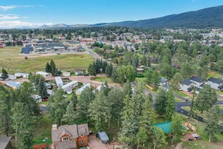 Cabin~Views~Heart Of Town~W&D~Fireplace~Kitchen Woodland Park Eksteriør billede