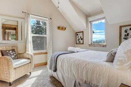 Cabin~Views~Heart Of Town~W&D~Fireplace~Kitchen Woodland Park Eksteriør billede